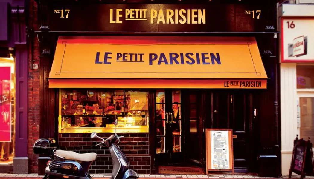 choosing awning fabric