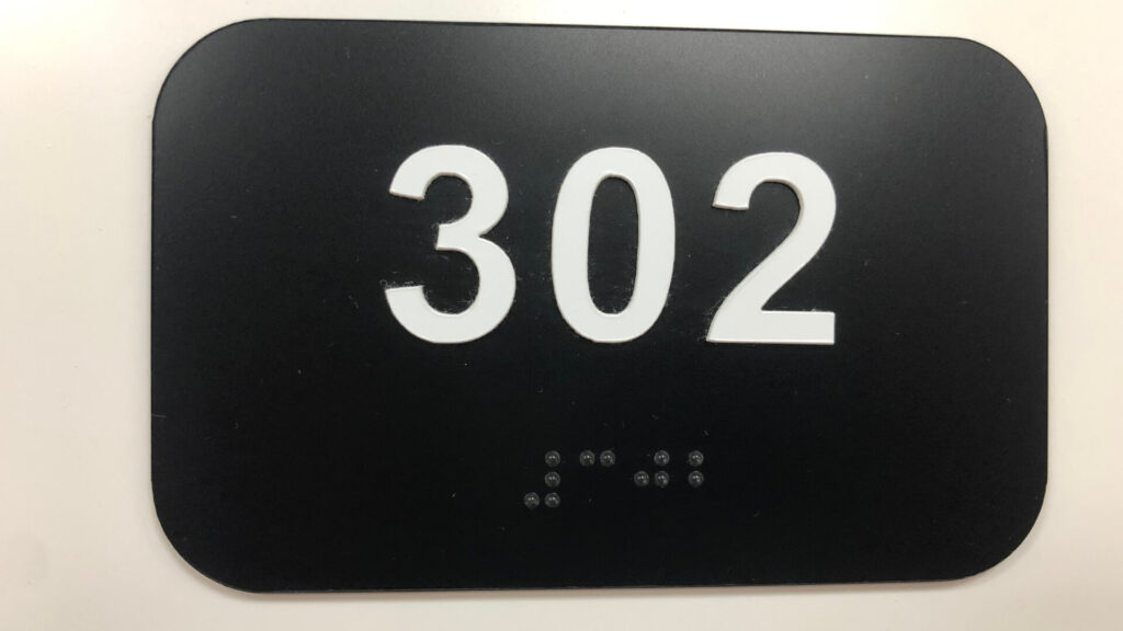 ada signs for room numbers