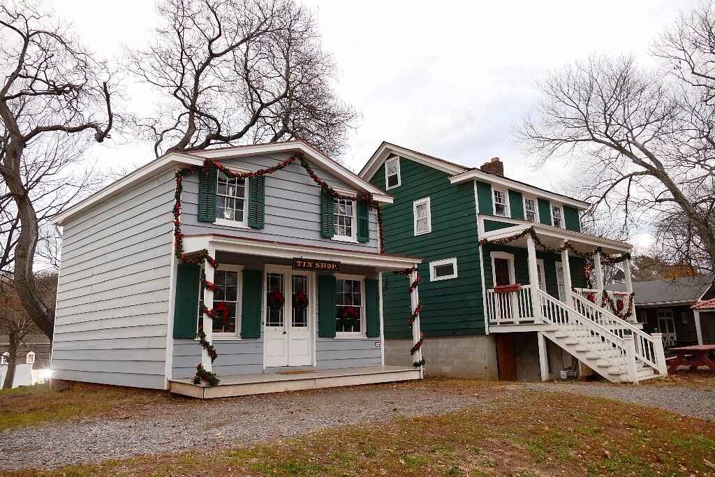 Staten Island 41 historic richmond town buildings staten island