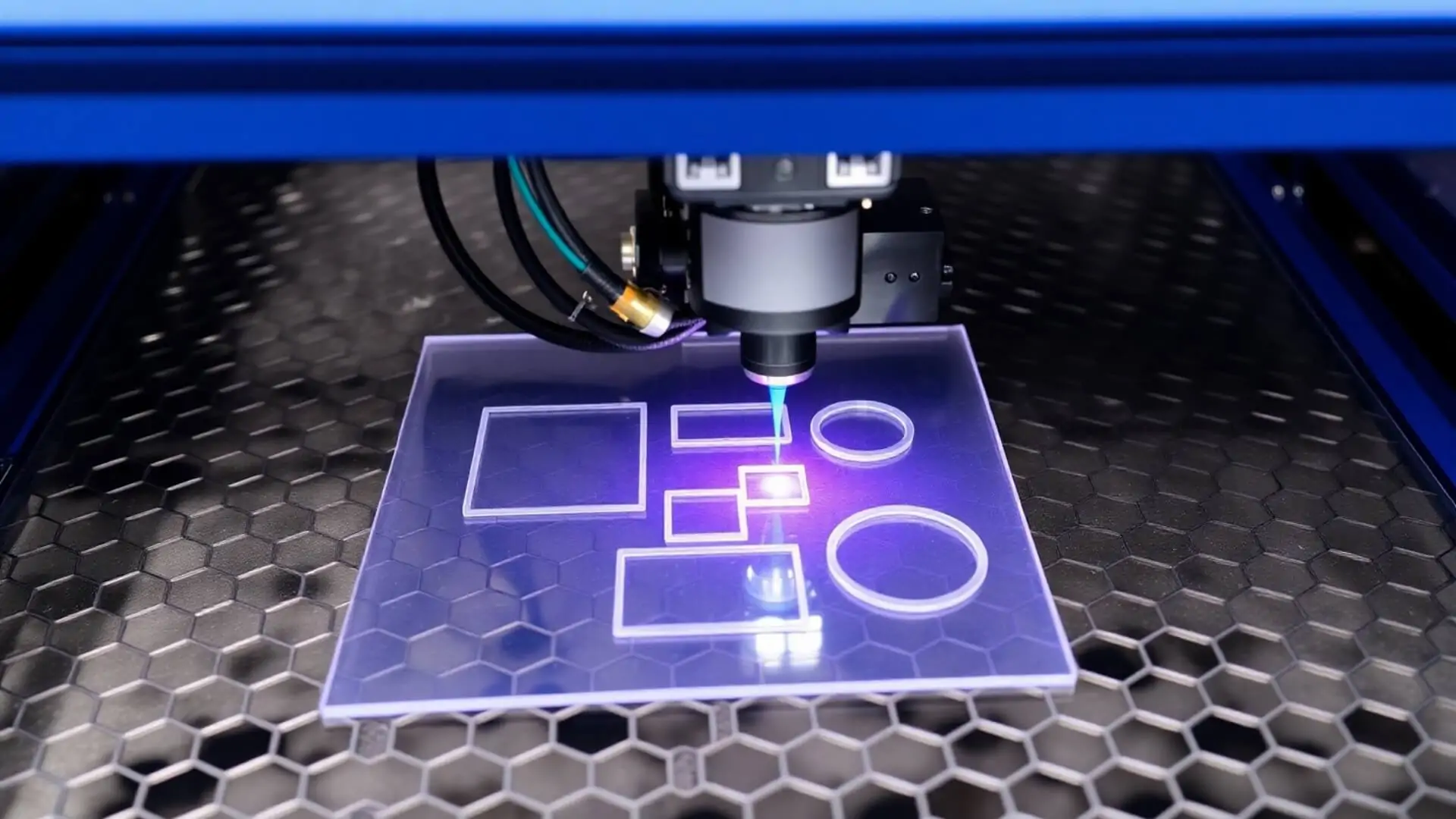 plexiglass laser cutting service