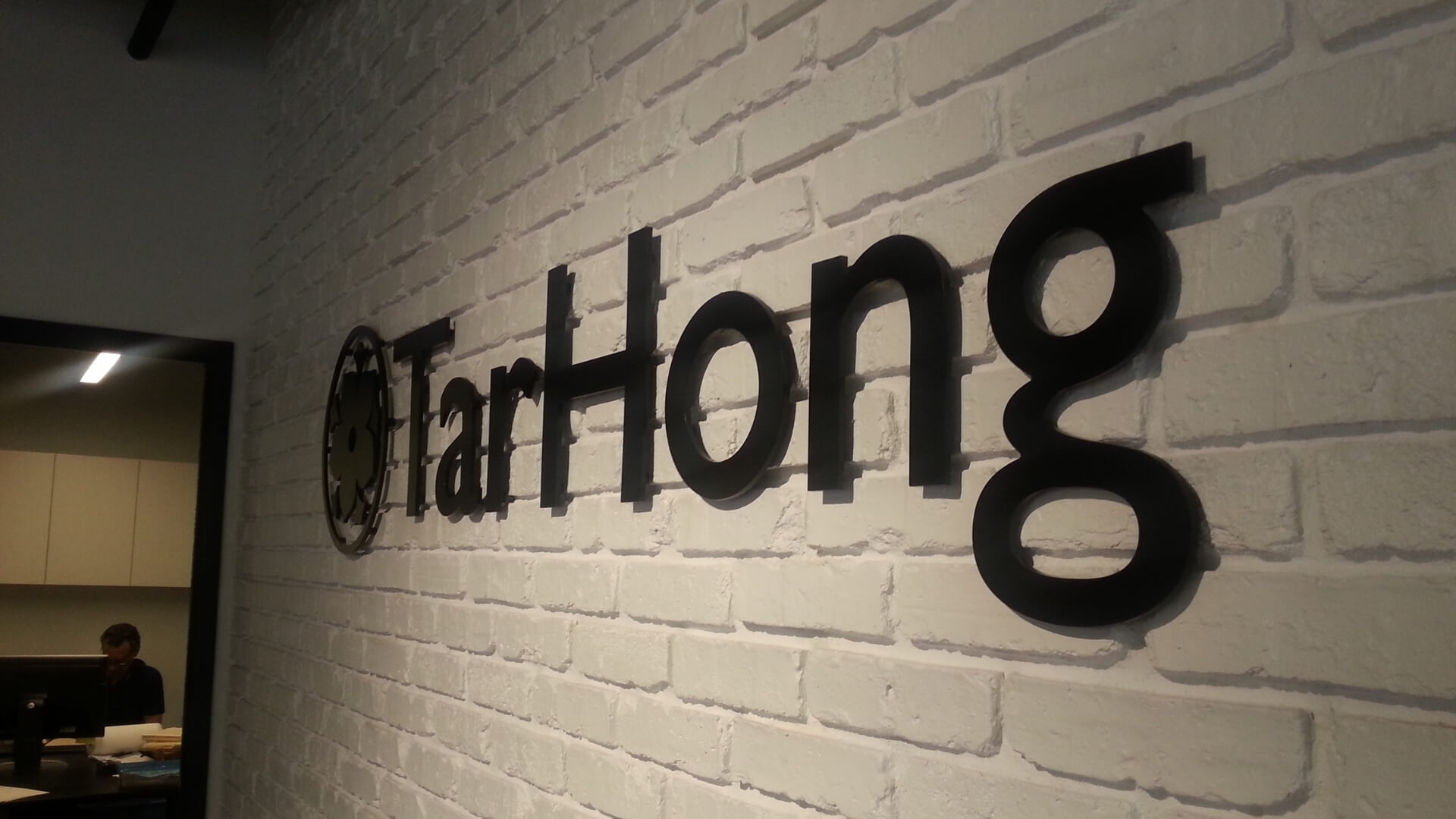 Sign Installation Services 53 tarhong lobby signs