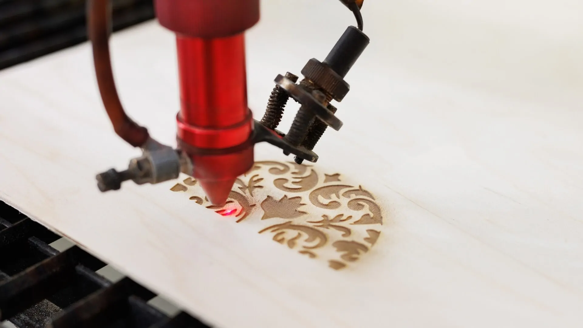 wooden cutting and engraving services