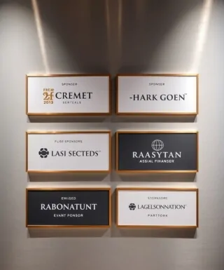 sponsor recognition signs for conventions and expos