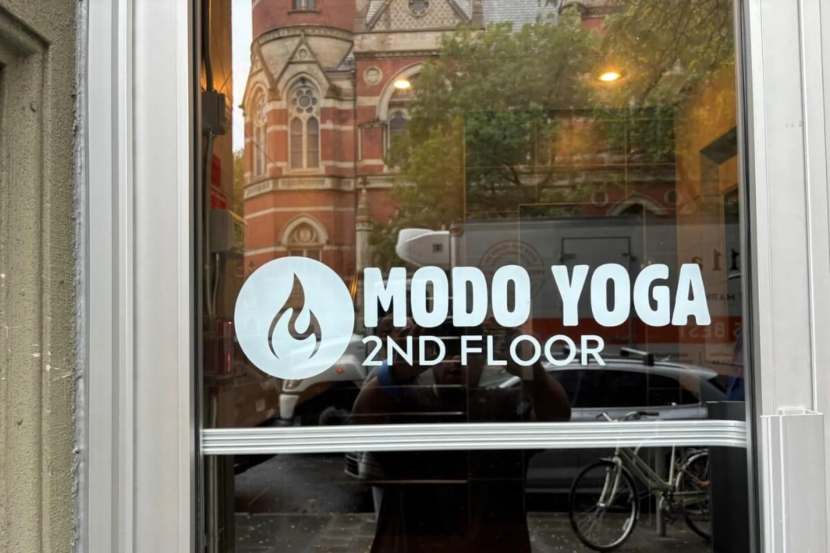 vinyl decal installation near me