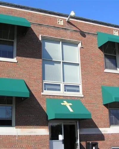 building commercial awning