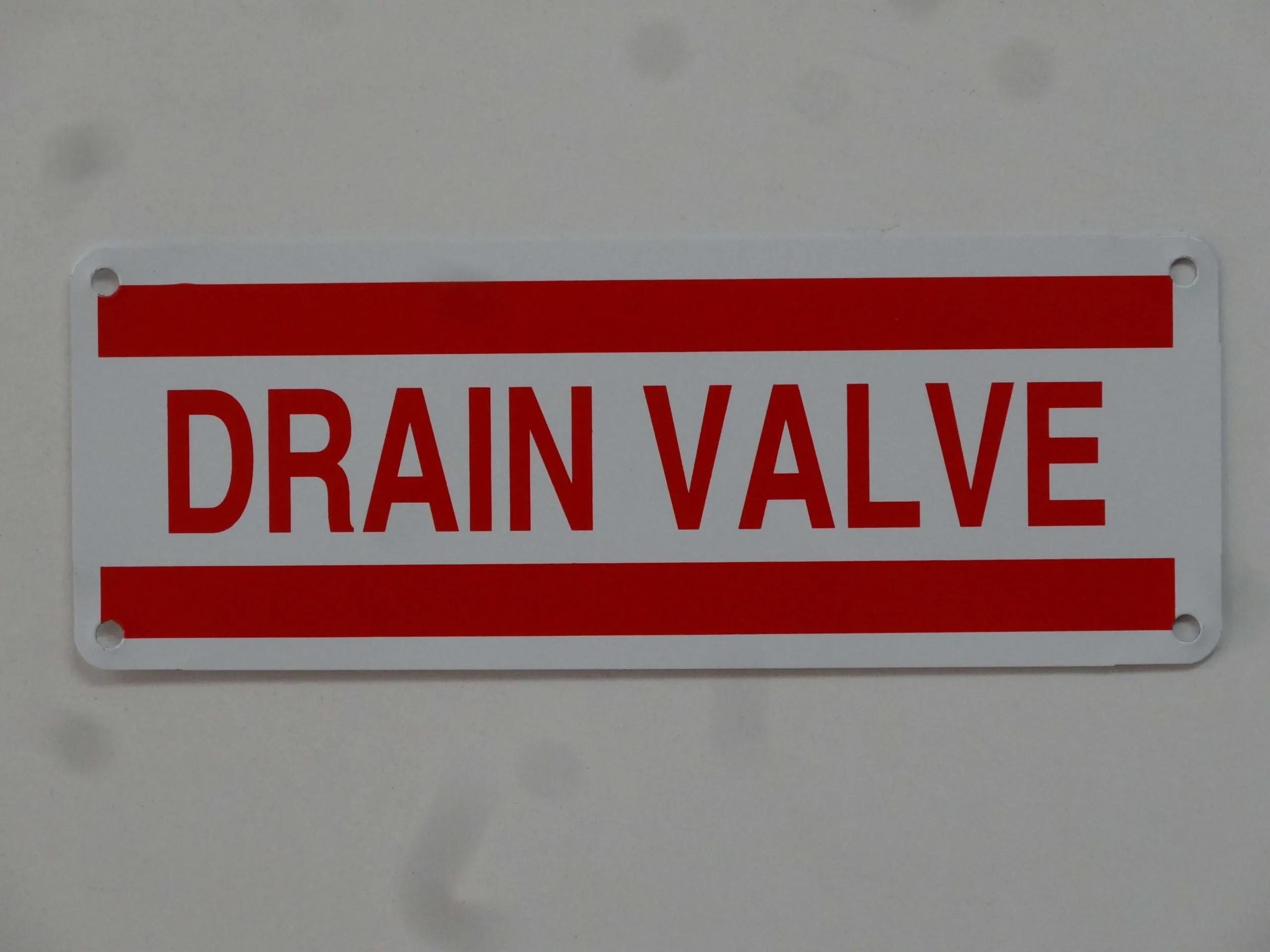 Drain Value fire safety sign