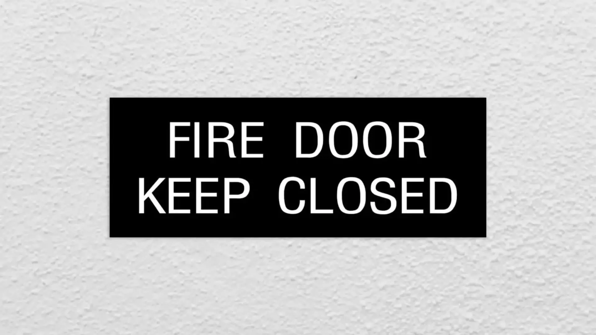 fire door closed safety signs