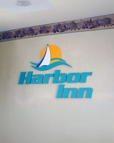 harbor inn plastic letter signs