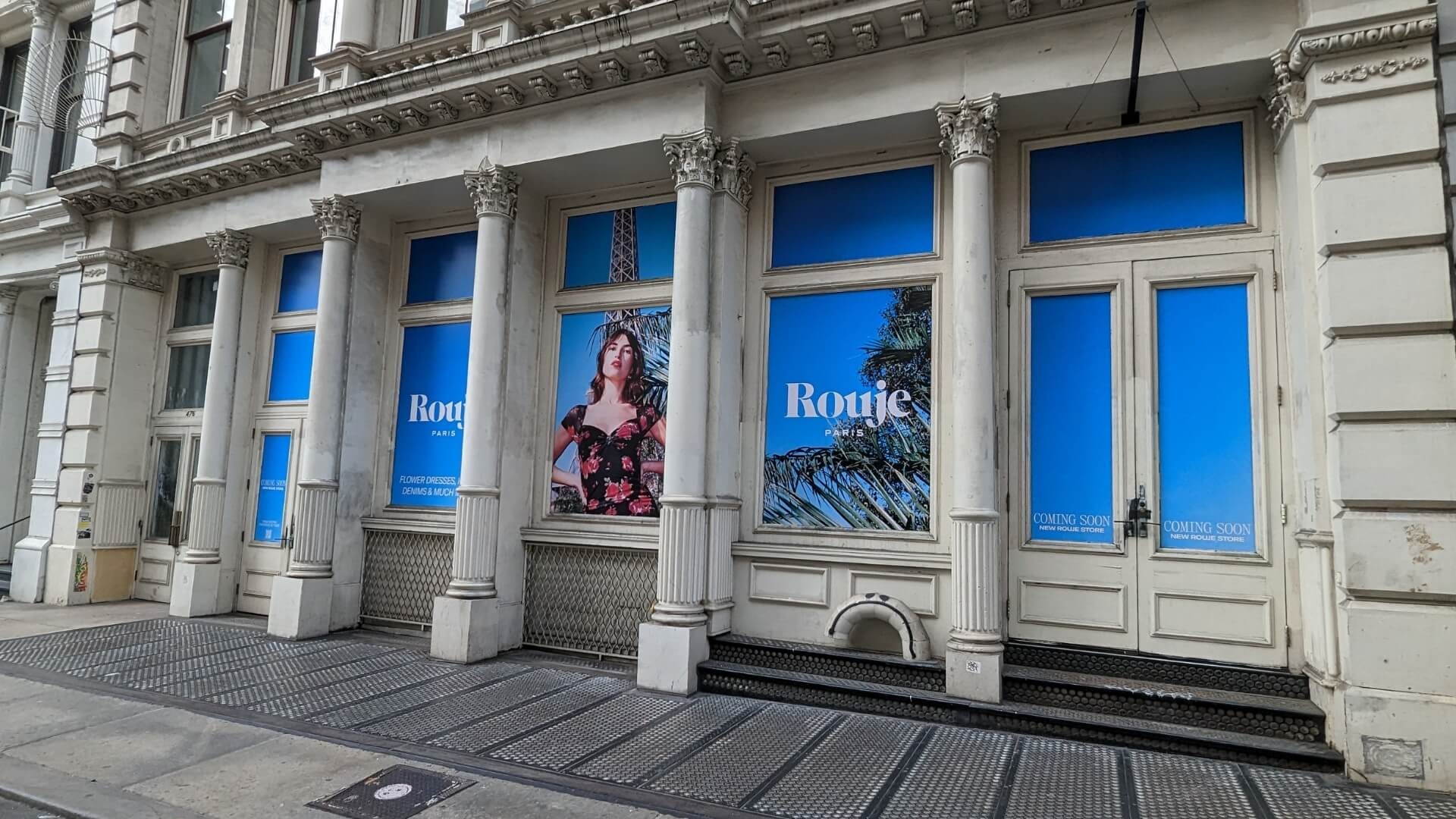 Boutique retail storefront window vinyl graphics nyc