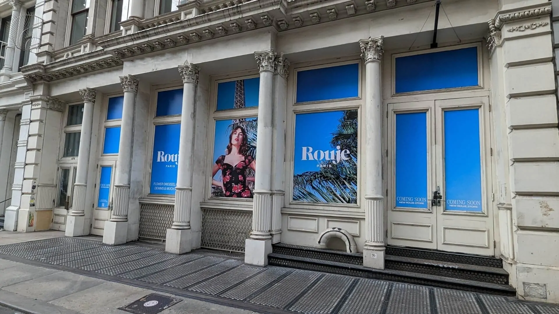 Boutique retail storefront window vinyl graphics nyc