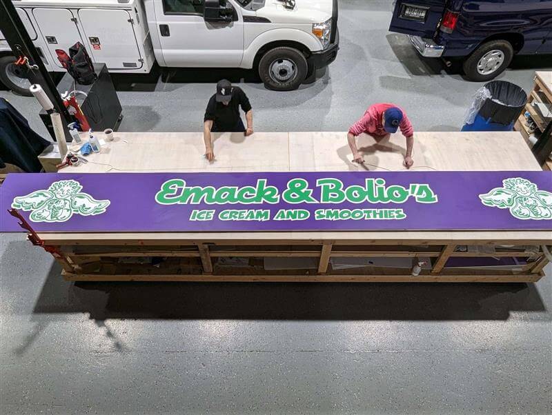 custom signage for storefronts nyc