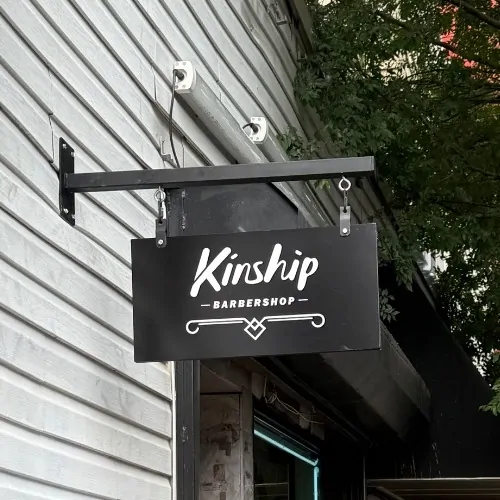 Custom Die-Cut Aluminum blade signs