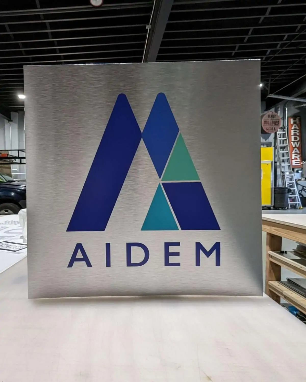 outdoor aluminum signs nyc