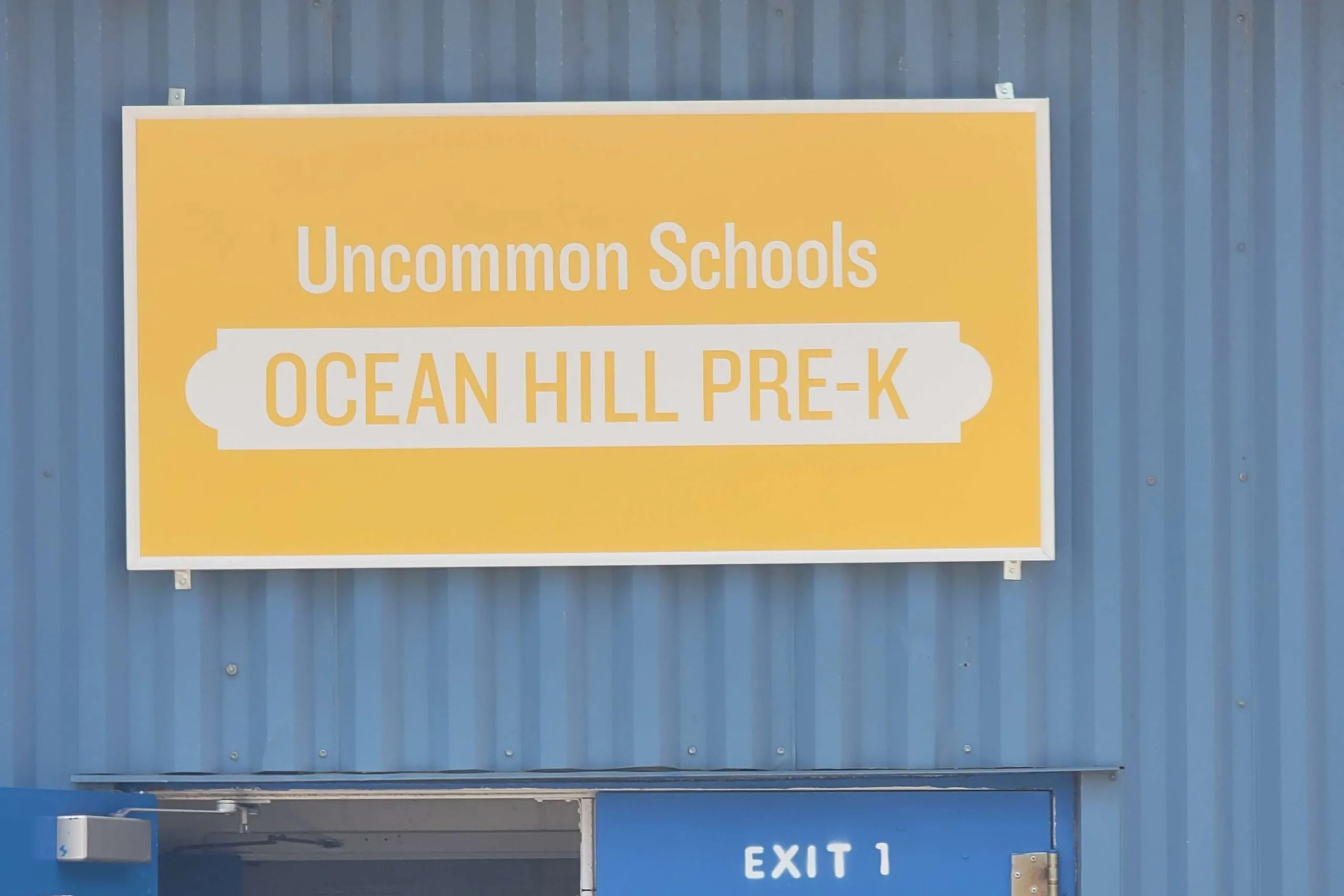 reflective aluminum signs ny