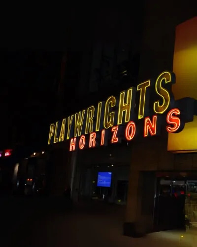 custom channel letters signage in nyc