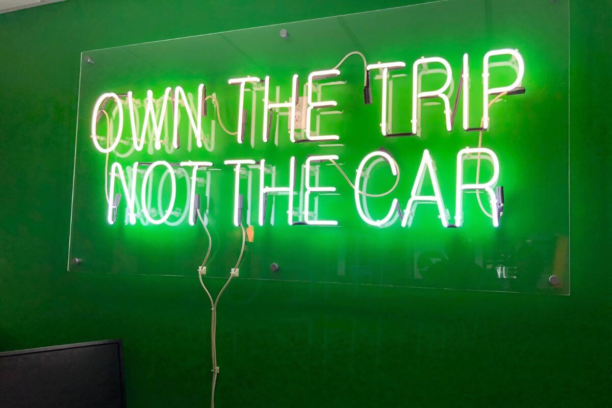 custom neon letters nyc