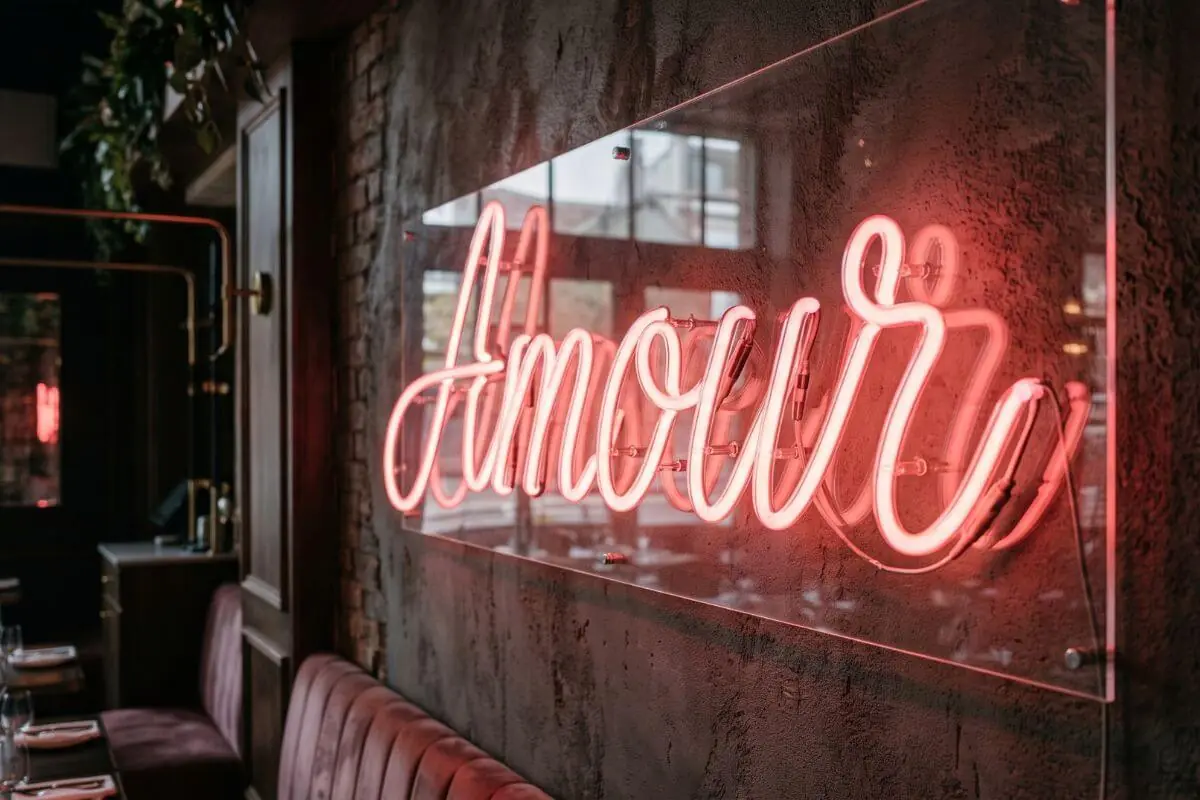 neon lettering nyc