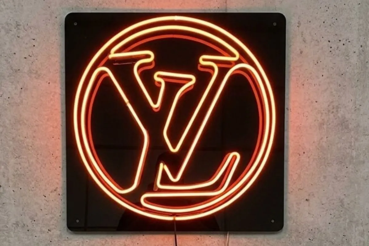 neon logo signage nyc